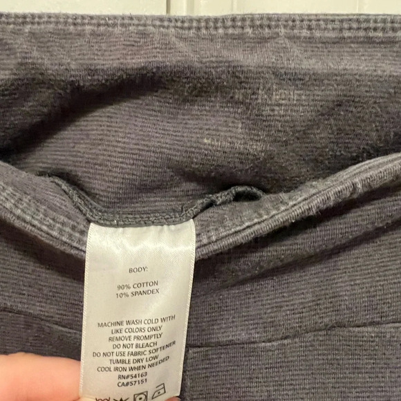 Ombré Striped Leggings - Picture 4 of 4